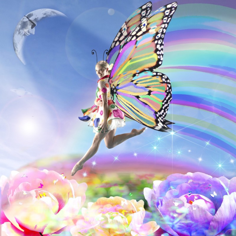 "Nicole"
40" X 40" digital media printed on aluminum, $2200